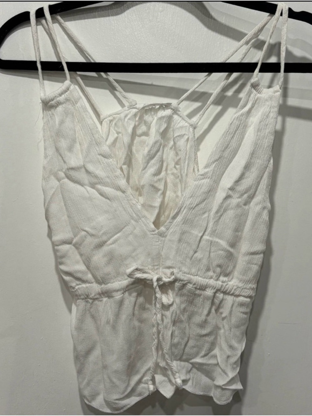 Persaya White Textured Tie-Front Tank